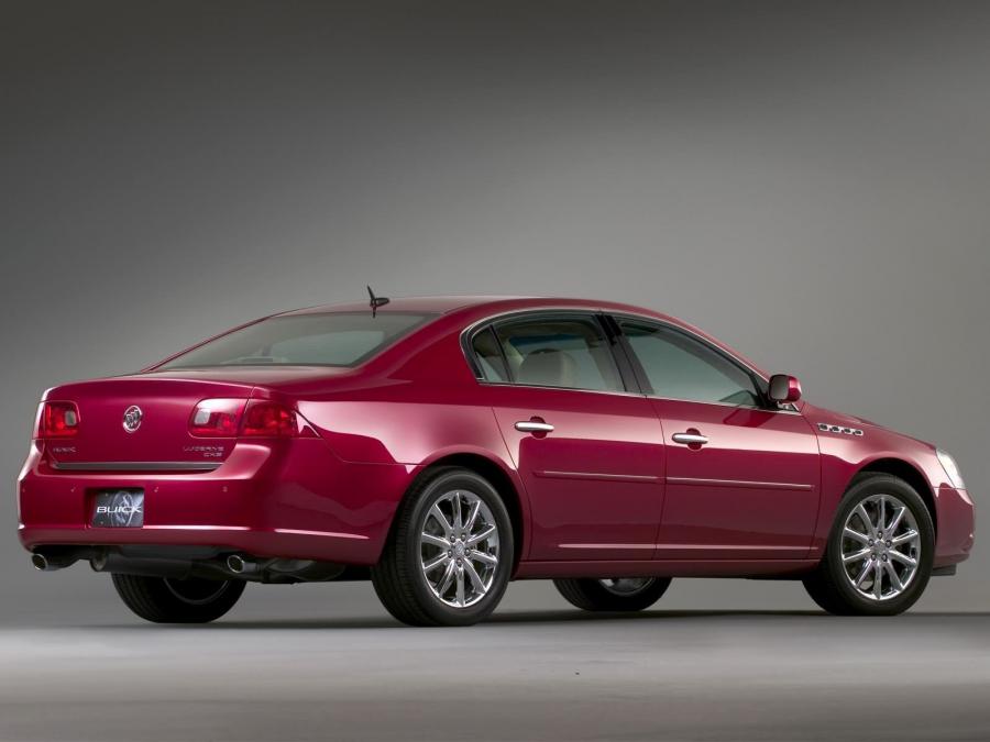  Buick Lucerne CXS 2006 года  (фото 31 из 45)